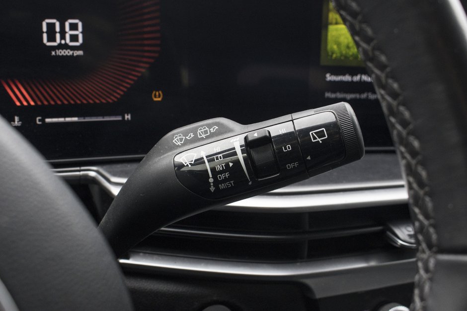 Kia SORENTO EX 2.5T AWD (PREM PAINT) EX AWD CUIR NOIR SUR NOIR 2024 1 PROPRIO PAS DE RECLAMATION AU CARFAX