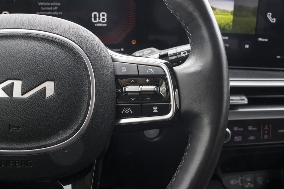 Kia SORENTO EX 2.5T AWD (PREM PAINT) EX AWD CUIR NOIR SUR NOIR 2024 1 PROPRIO PAS DE RECLAMATION AU CARFAX