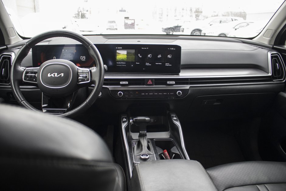 Kia SORENTO EX 2.5T AWD (PREM PAINT) EX AWD CUIR NOIR SUR NOIR 2024 1 PROPRIO PAS DE RECLAMATION AU CARFAX