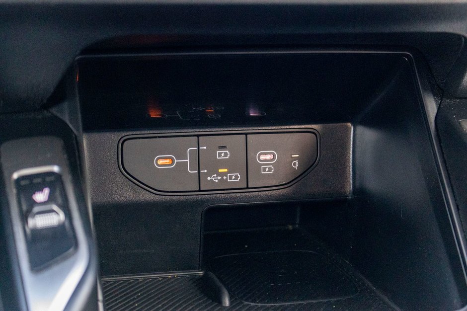 Kia Sorento EX AWD NOIR CUIR 36470KM 2024 PAS DE RECLAMATION AU CARFAX