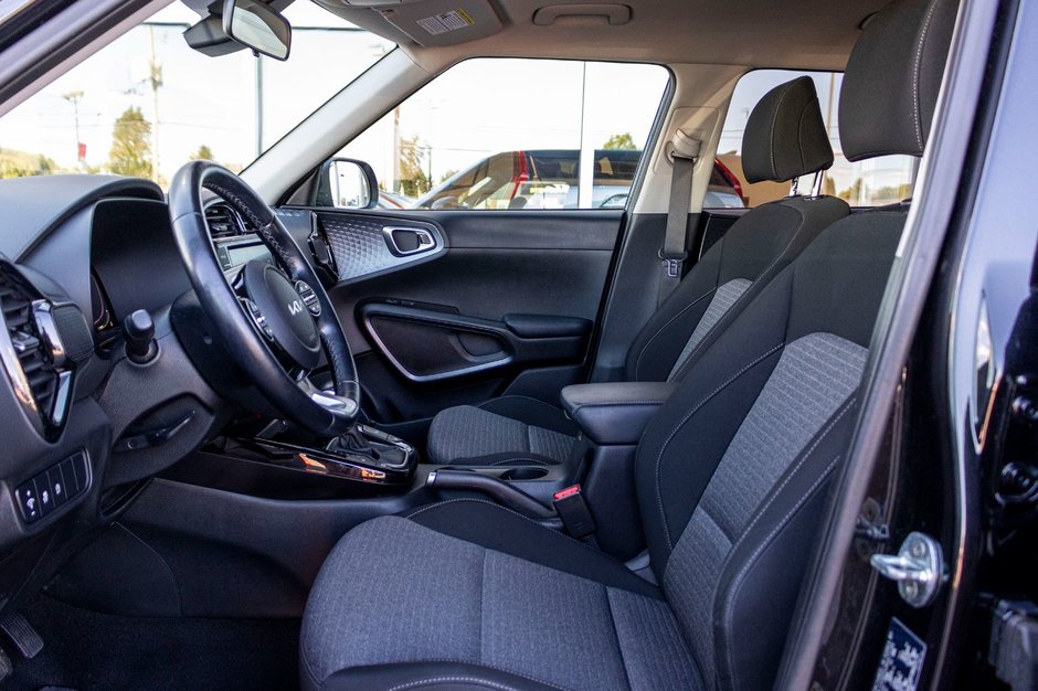 Kia Soul EX AUTOM A/C CAMERA BAS KILO 2023 1 PROPRIO PAS DE RECLAMATION AU CARFAX