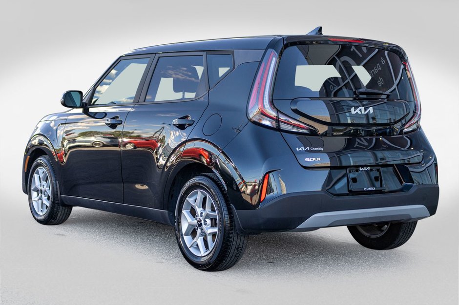 Kia Soul EX AUTOM A/C CAMERA BAS KILO 2023 1 PROPRIO PAS DE RECLAMATION AU CARFAX