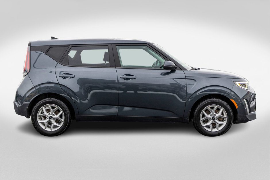 2023 Kia SOUL 2.0L EX IVT (PREMIUM PAINT) EX AUTOM A/C CAMERA BAS KILO 1 OWNER NO CARFAX CLAIM