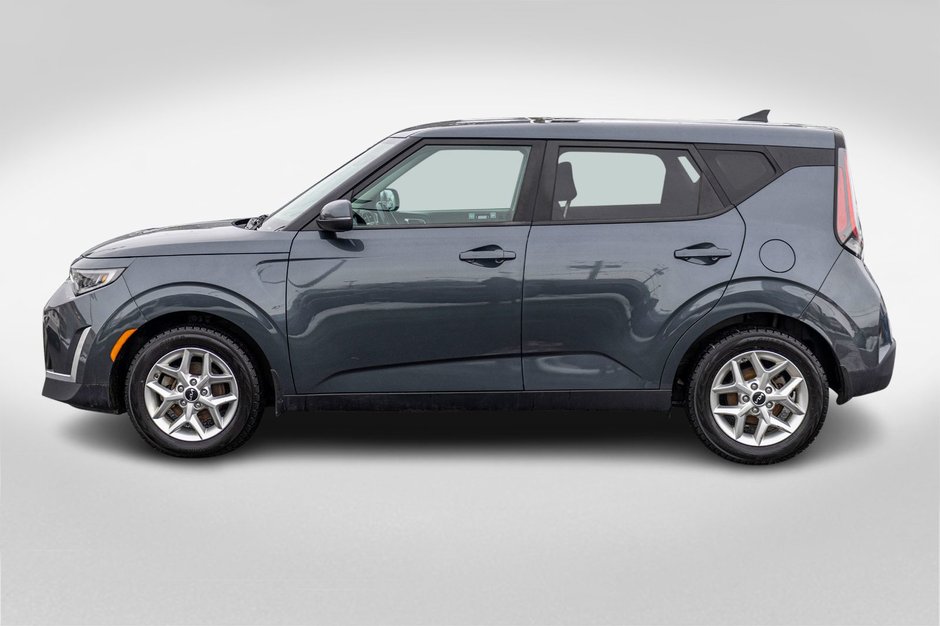 2023 Kia SOUL 2.0L EX IVT (PREMIUM PAINT) EX AUTOM A/C CAMERA BAS KILO 1 OWNER NO CARFAX CLAIM