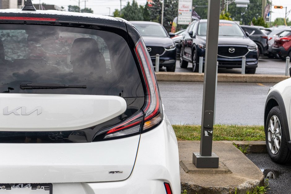 Kia Soul GT-LINE LIMITED CUIR TOIT NAVI 16950KM 2024 1 PROPRIO PAS DE RECLAMTION AU CARFAX