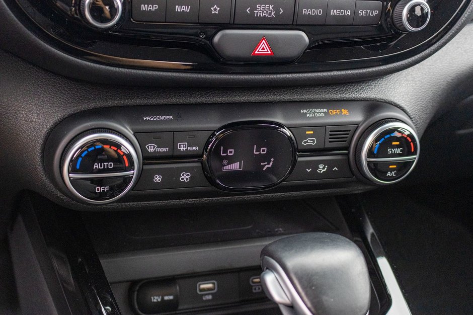 Kia Soul GT-LINE LIMITED CUIR TOIT NAVI 16950KM 2024 1 PROPRIO PAS DE RECLAMTION AU CARFAX
