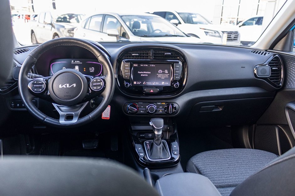 2024 Kia Soul EX AUTOM BLEUE 6857KM WOW RARE 1 OWNER NO CARAFX CLAIM