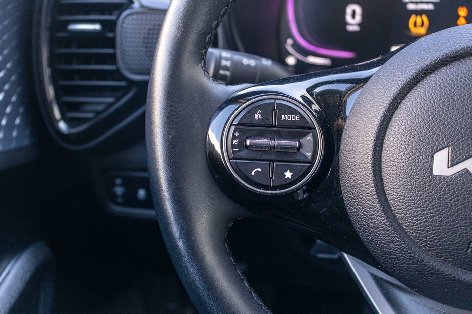 2024 Kia Soul EX AUTOM BLEUE 6857KM WOW RARE 1 OWNER NO CARAFX CLAIM