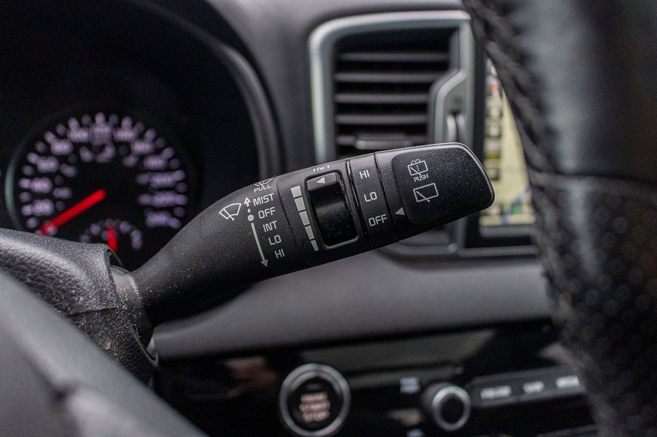 Kia Sportage SX TURBO CUIR TOIT NAV 2017 PAS DE RECLAMATION AU CARFAX