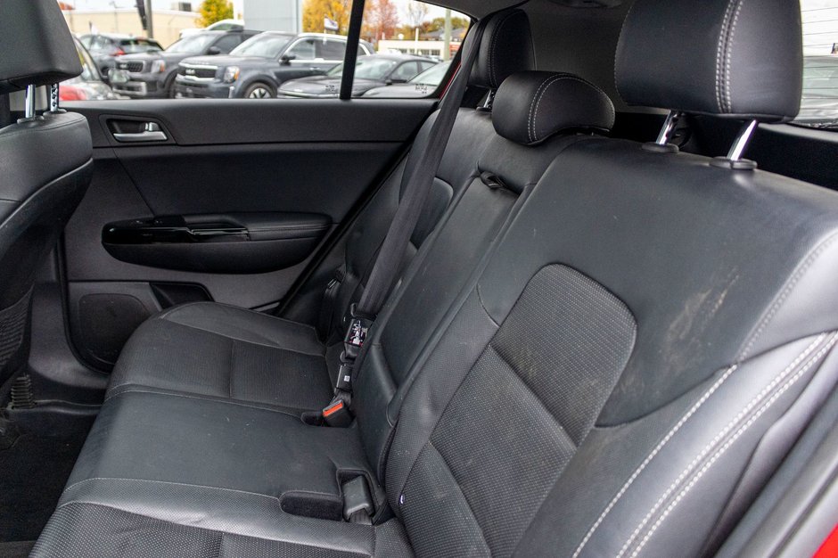 Kia Sportage SX TURBO CUIR TOIT NAV 2017 PAS DE RECLAMATION AU CARFAX