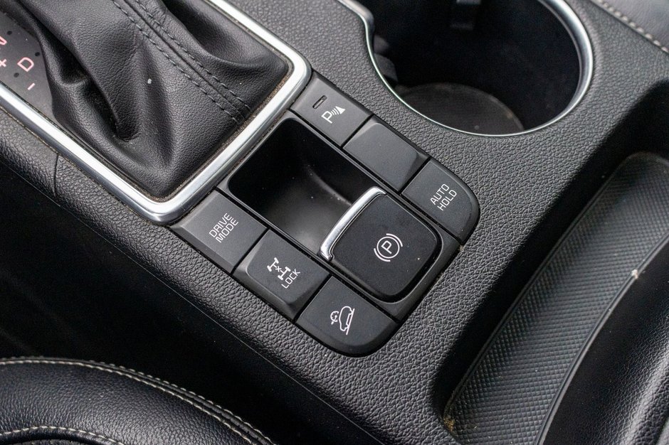 Kia Sportage SX TURBO CUIR TOIT NAV 2017 PAS DE RECLAMATION AU CARFAX