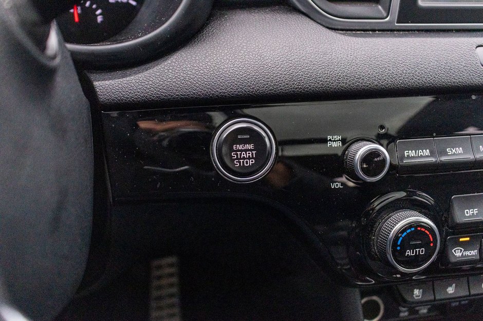 Kia Sportage SX TURBO CUIR TOIT NAV 2017 PAS DE RECLAMATION AU CARFAX