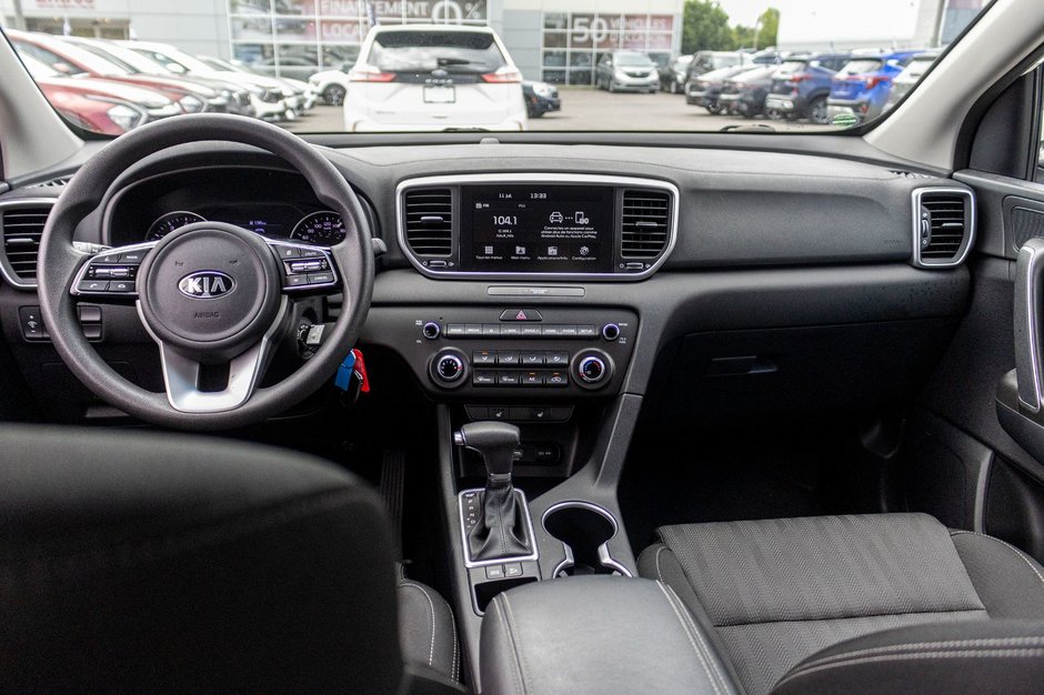 Kia Sportage LX BLANC 68856KM SEULEMENT 2021 1 PROPRIO