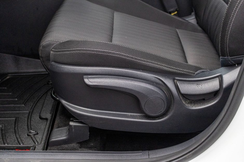 Kia Sportage LX BLANC 68856KM SEULEMENT 2021 1 PROPRIO