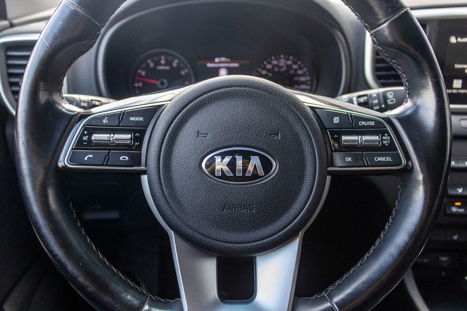 Kia Sportage EX TOIT AWD BLANC 55825KM 2022 1 PROPRIO PAS DE RECLAMATION AU CARFAX