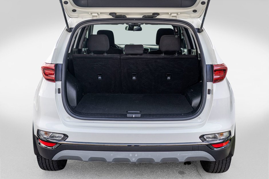 Kia Sportage EX TOIT AWD BLANC 55825KM 2022 1 PROPRIO PAS DE RECLAMATION AU CARFAX