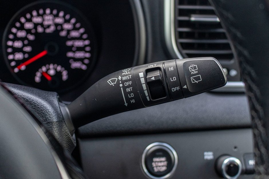 Kia Sportage EX PREMIUM S AWD CUIR TOIT BLANC 2022 1 PROPRIO