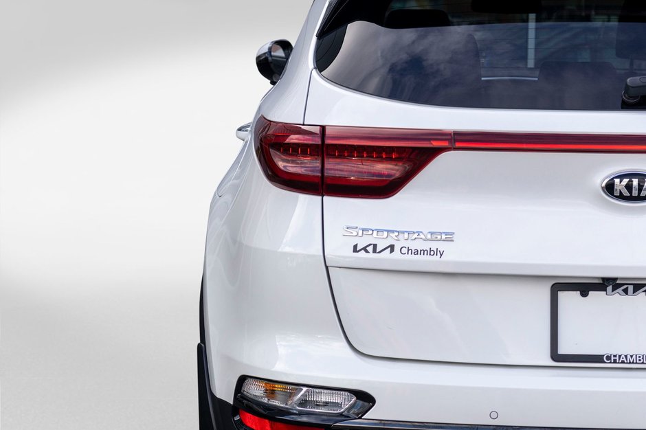 Kia Sportage EX PREMIUM S AWD CUIR TOIT BLANC 2022 1 PROPRIO