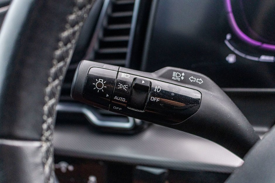 Kia Sportage EX PREMIUM AWD TOIT NAV 2023 NOIR INT ROUGE WOW