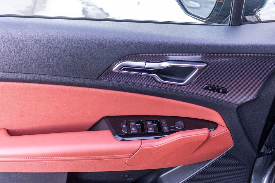 Kia Sportage EX PREMIUM AWD 27910KM WOW 2023 1 PROPRIO PAS DE RECLAMATION AU CARFAX