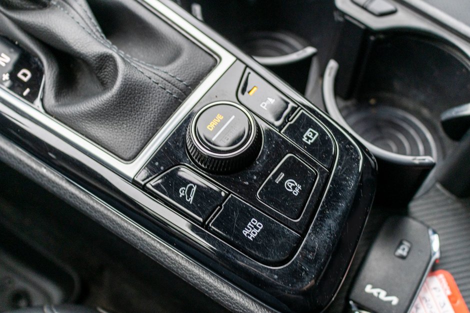 Kia Sportage X-LINE AWD CUIR 33360KM WOW 2023