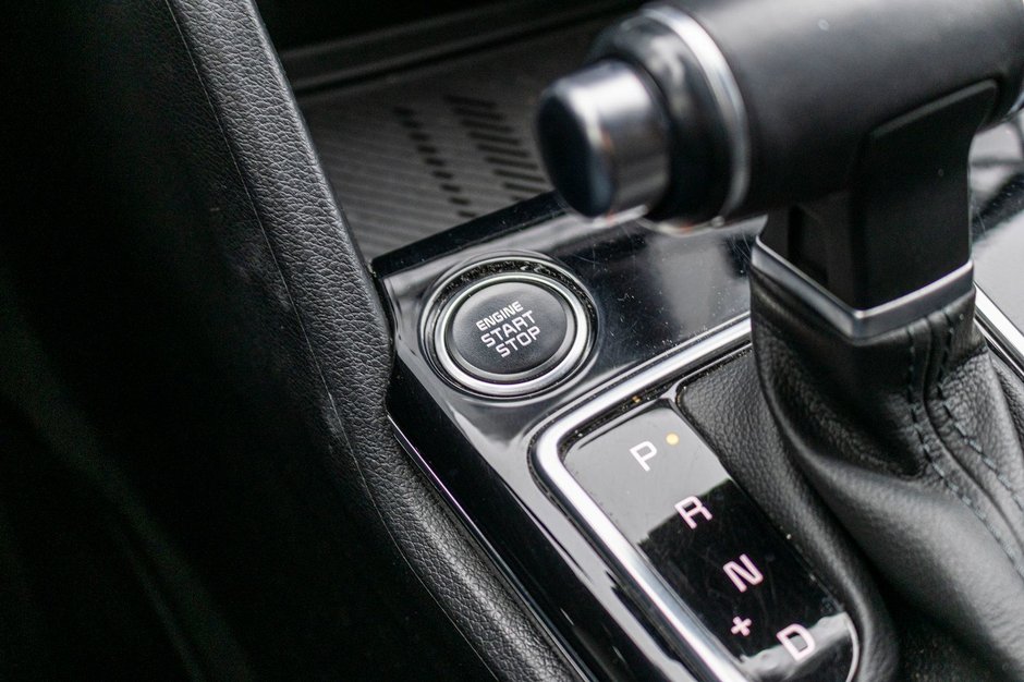 Kia Sportage X-LINE AWD CUIR 33360KM WOW 2023