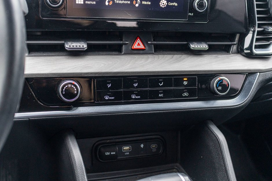 Kia Sportage X-LINE AWD CUIR 33360KM WOW 2023