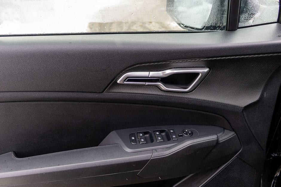 Kia Sportage LX AWD NOIR 18462KM 2023 PAS DE RECLAMATION AU CARFAX