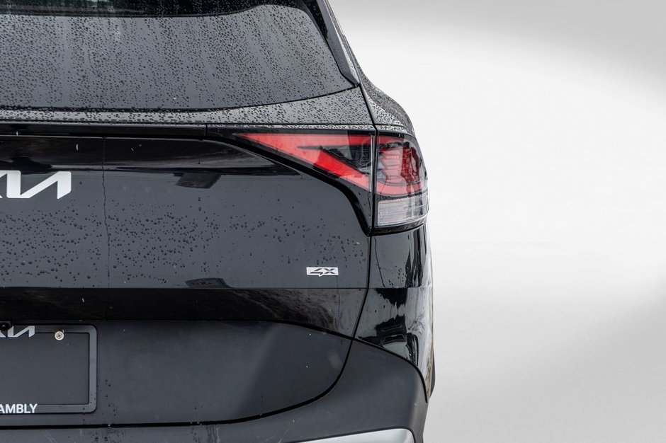 Kia Sportage LX AWD NOIR 18462KM 2023 PAS DE RECLAMATION AU CARFAX