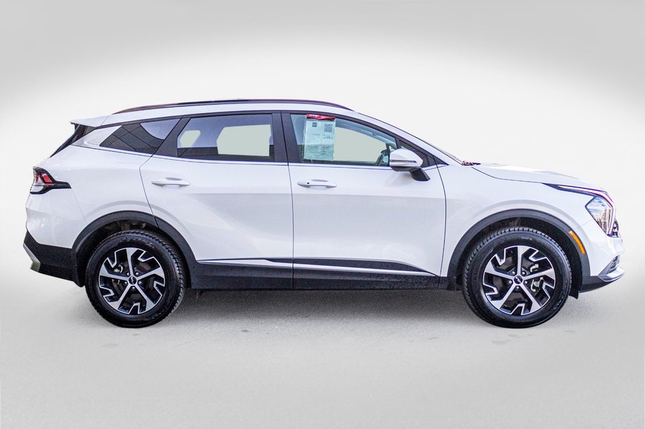 Kia Sportage EX AWD BLANC CUIR TOIT NAV 38001KM 2024 1 PROPRIO PAS DE RECLAMATION AU CARFAX