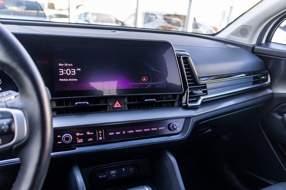 Kia Sportage EX AWD BLANC CUIR TOIT NAV 38001KM 2024 1 PROPRIO PAS DE RECLAMATION AU CARFAX