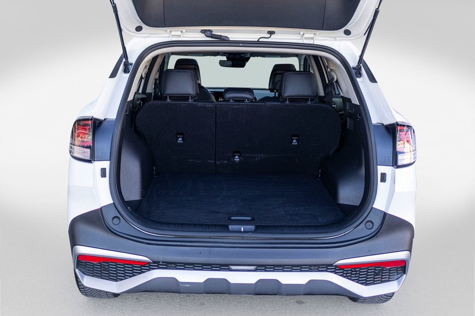 Kia Sportage EX AWD BLANC CUIR TOIT NAV 38001KM 2024 1 PROPRIO PAS DE RECLAMATION AU CARFAX