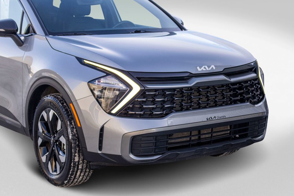 Kia Sportage X-LINE AWD GRIS CUIR NOIR 14564KM WOW 2024 1 PROPRIO PAS DE RECLAMATION AU CARFAX