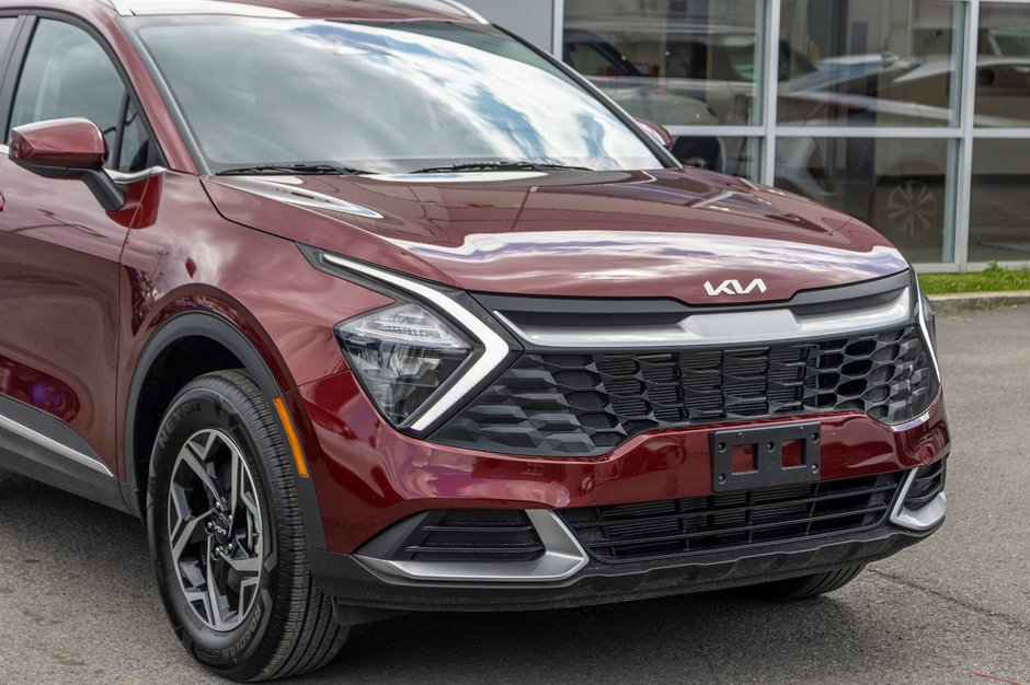 Kia Sportage LW AWD 1548KM WOW 2025 1 PROPRIO PAS DE RECLAMATION AU CARFAX