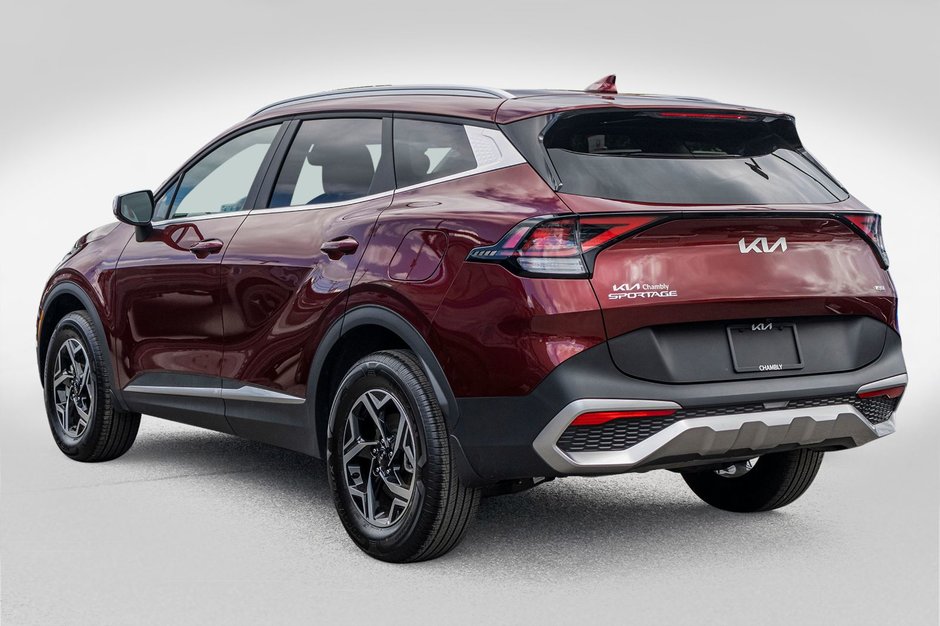 Kia Sportage LW AWD 1548KM WOW 2025 1 PROPRIO PAS DE RECLAMATION AU CARFAX
