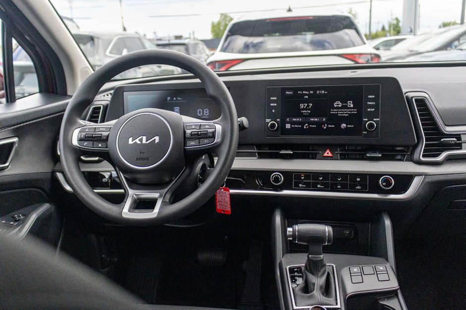 Kia Sportage LW AWD 1548KM WOW 2025 1 PROPRIO PAS DE RECLAMATION AU CARFAX