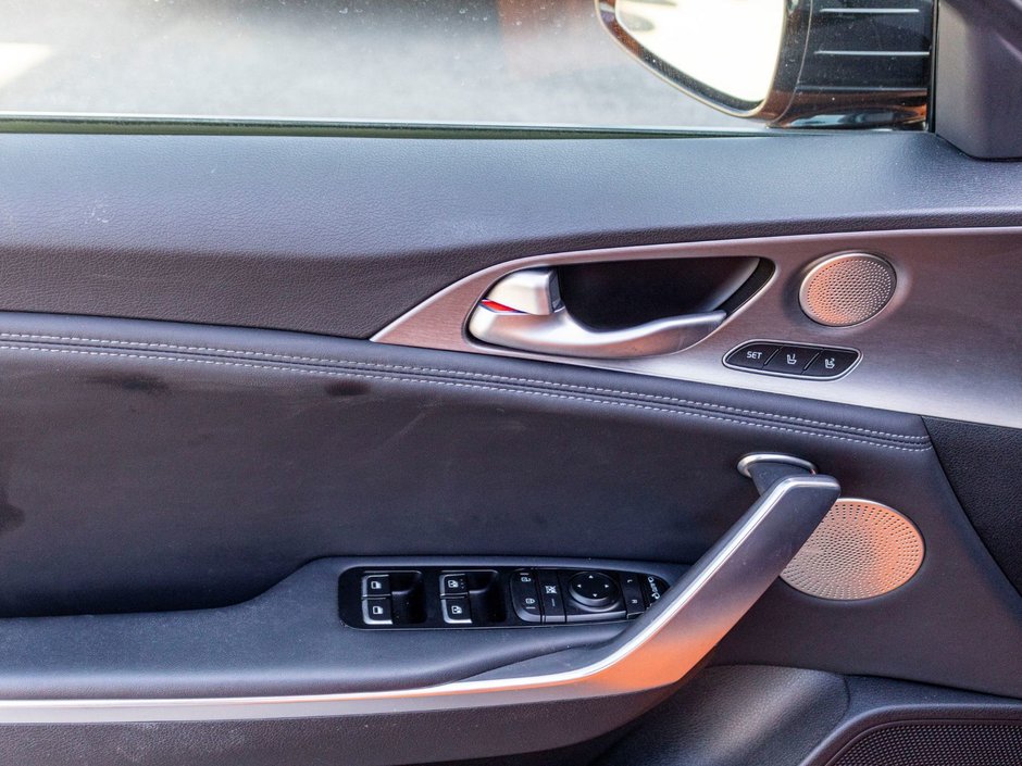 Kia Stinger GT LIMITED ORANGE RARE 2021 BAS KILO RARE