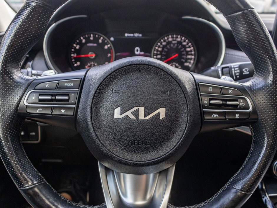 Kia Stinger GT LIMITED CUIR TOIT AWD ROUGE 2022 PAS DE RECLAMATION AU CARFAX