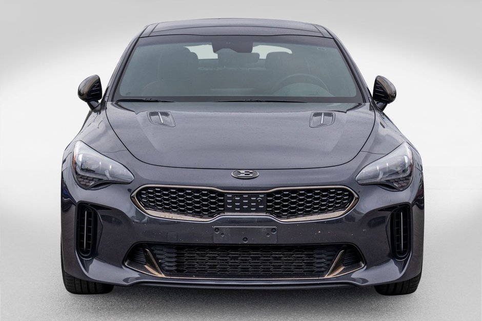 Kia Stinger GT ELITE RARE AWD CUIR ROUGE TOIT BAS KILO 2023