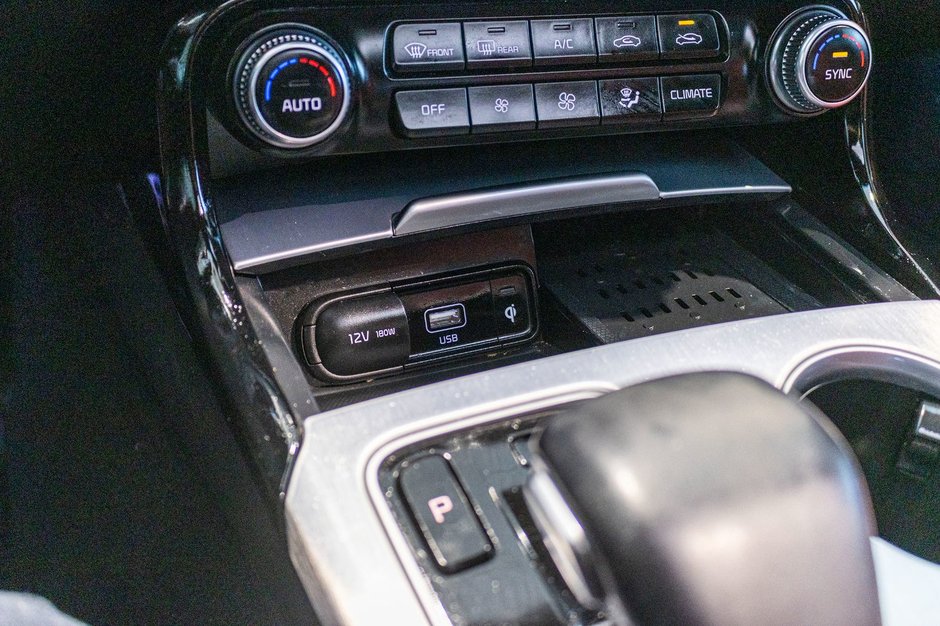 2023 Kia Stinger GT ELITE GRIS MAT CUIR ROUGE WOW 1 OWNER NO CARFAX CLAIM