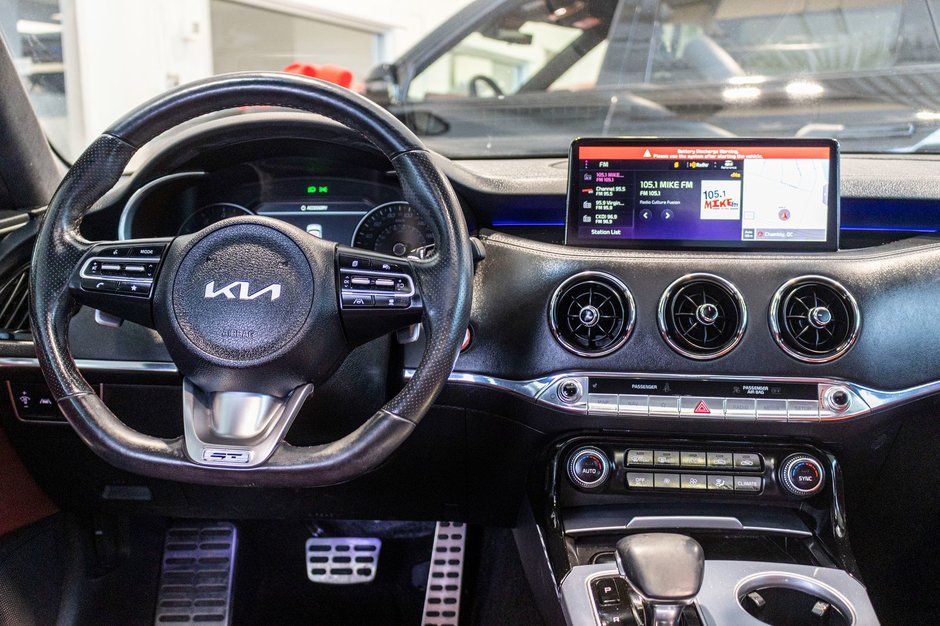 2023 Kia Stinger GT ELITE GRIS MAT CUIR ROUGE WOW 1 OWNER NO CARFAX CLAIM