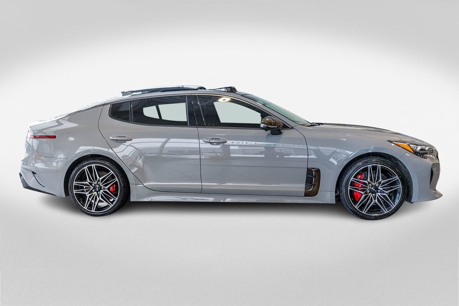 2023 Kia Stinger GT ELITE GRIS MAT CUIR ROUGE WOW 1 OWNER NO CARFAX CLAIM