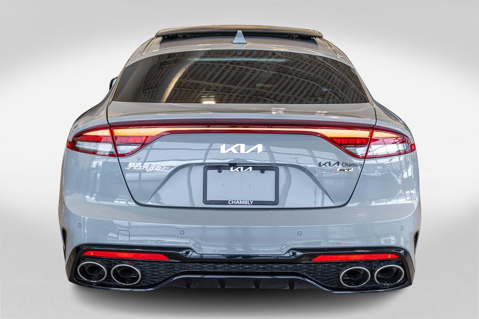 2023 Kia Stinger GT ELITE GRIS MAT CUIR ROUGE WOW 1 OWNER NO CARFAX CLAIM