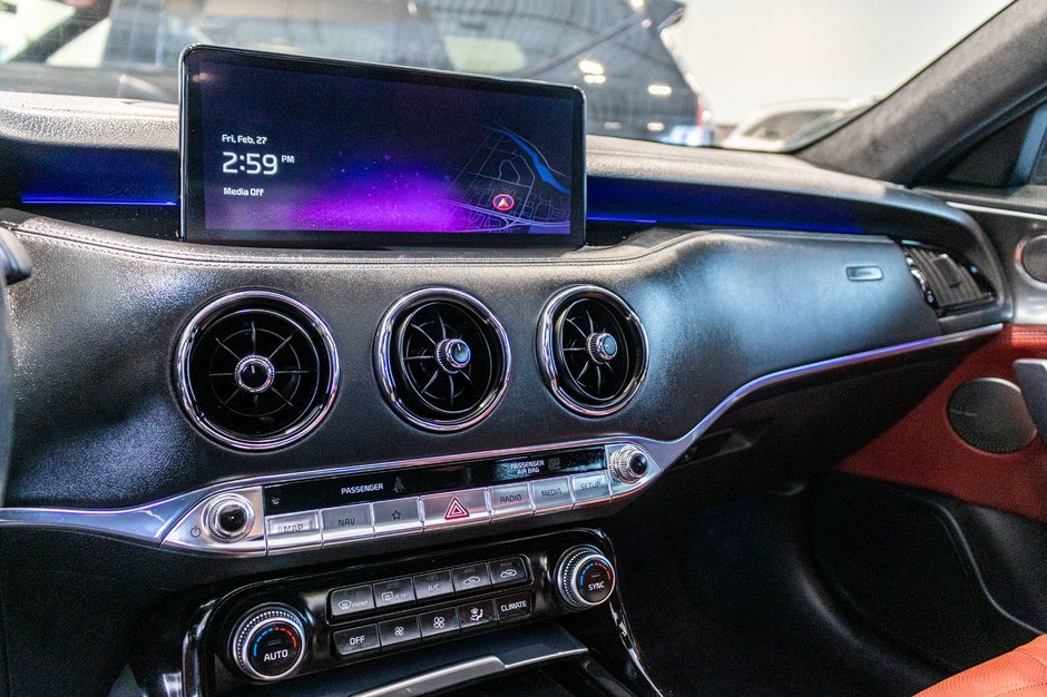 2023 Kia Stinger GT ELITE GRIS MAT CUIR ROUGE WOW 1 OWNER NO CARFAX CLAIM