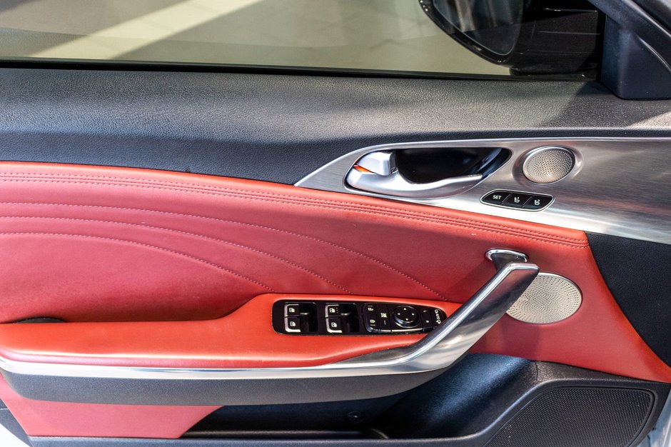 2023 Kia Stinger GT ELITE GRIS MAT CUIR ROUGE WOW 1 OWNER NO CARFAX CLAIM