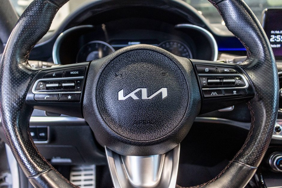 2023 Kia Stinger GT ELITE GRIS MAT CUIR ROUGE WOW 1 OWNER NO CARFAX CLAIM