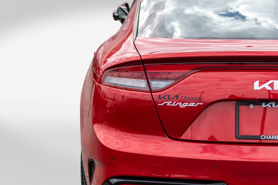2023 Kia Stinger GT ELITE AWD CUIR TOIT ROUGE BAS KILO 1 OWNER