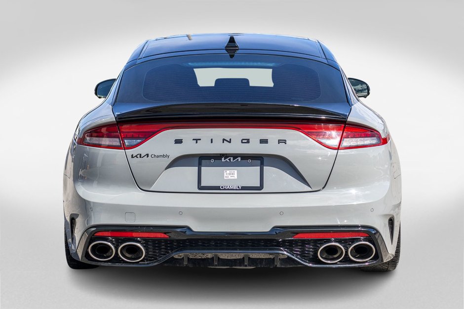 Kia Stinger EDITION SPECIALE  AWD GRIS CUIR ROUGE 2023 1 PROPRIO PAS DE RECLAMATION AU CARFAX