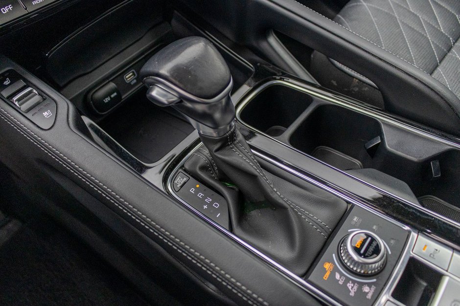 Kia Telluride XPRO RARE CUIR TOIT NAV 2023 PAS DE RECLAMATION AU CARFAX