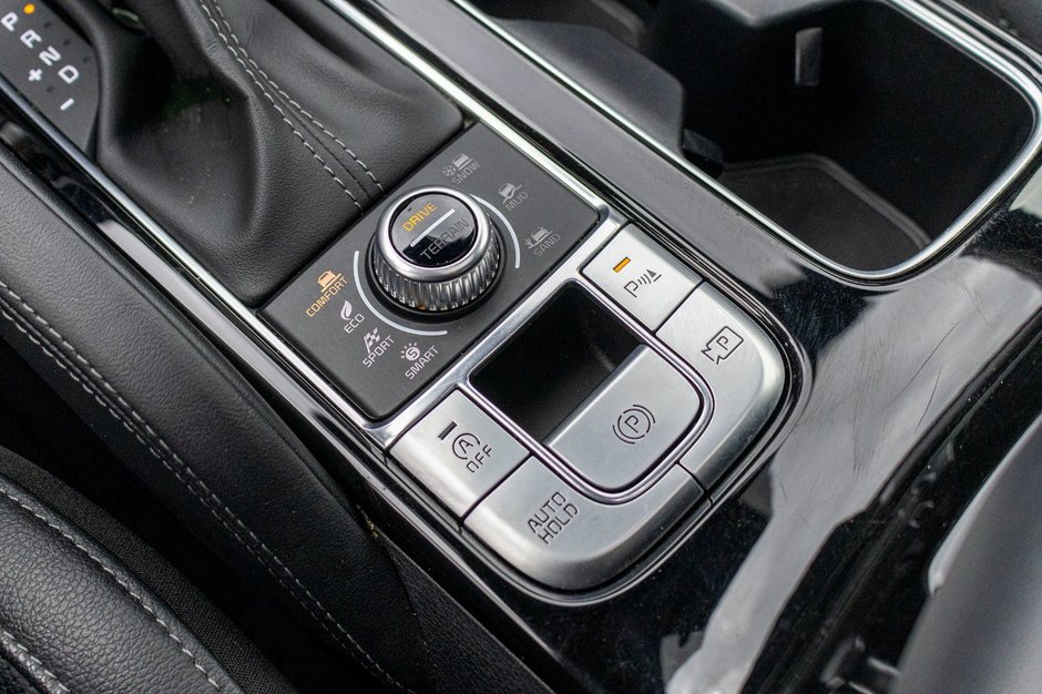 Kia Telluride XPRO RARE CUIR TOIT NAV 2023 PAS DE RECLAMATION AU CARFAX